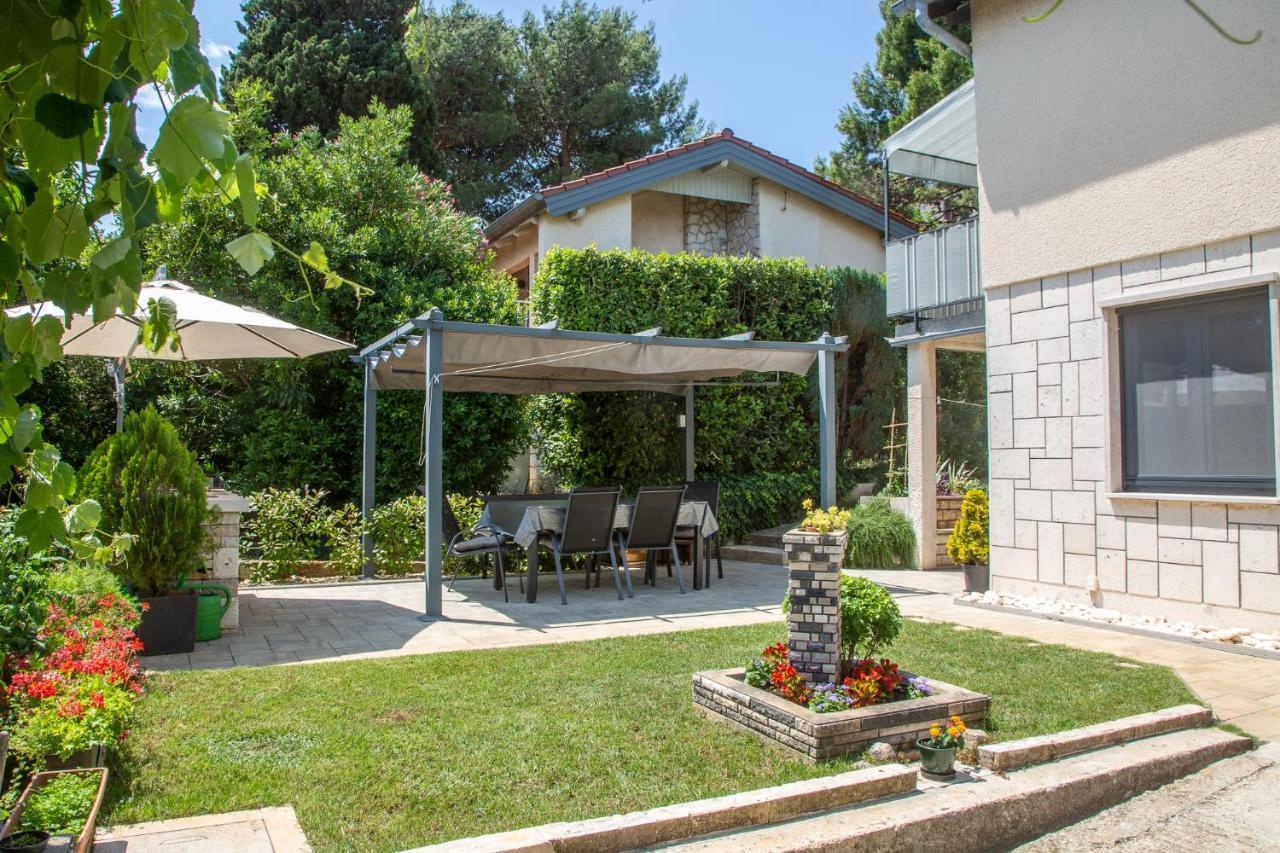 Apartmani Nena I Branko 프레멘투라 외부 사진