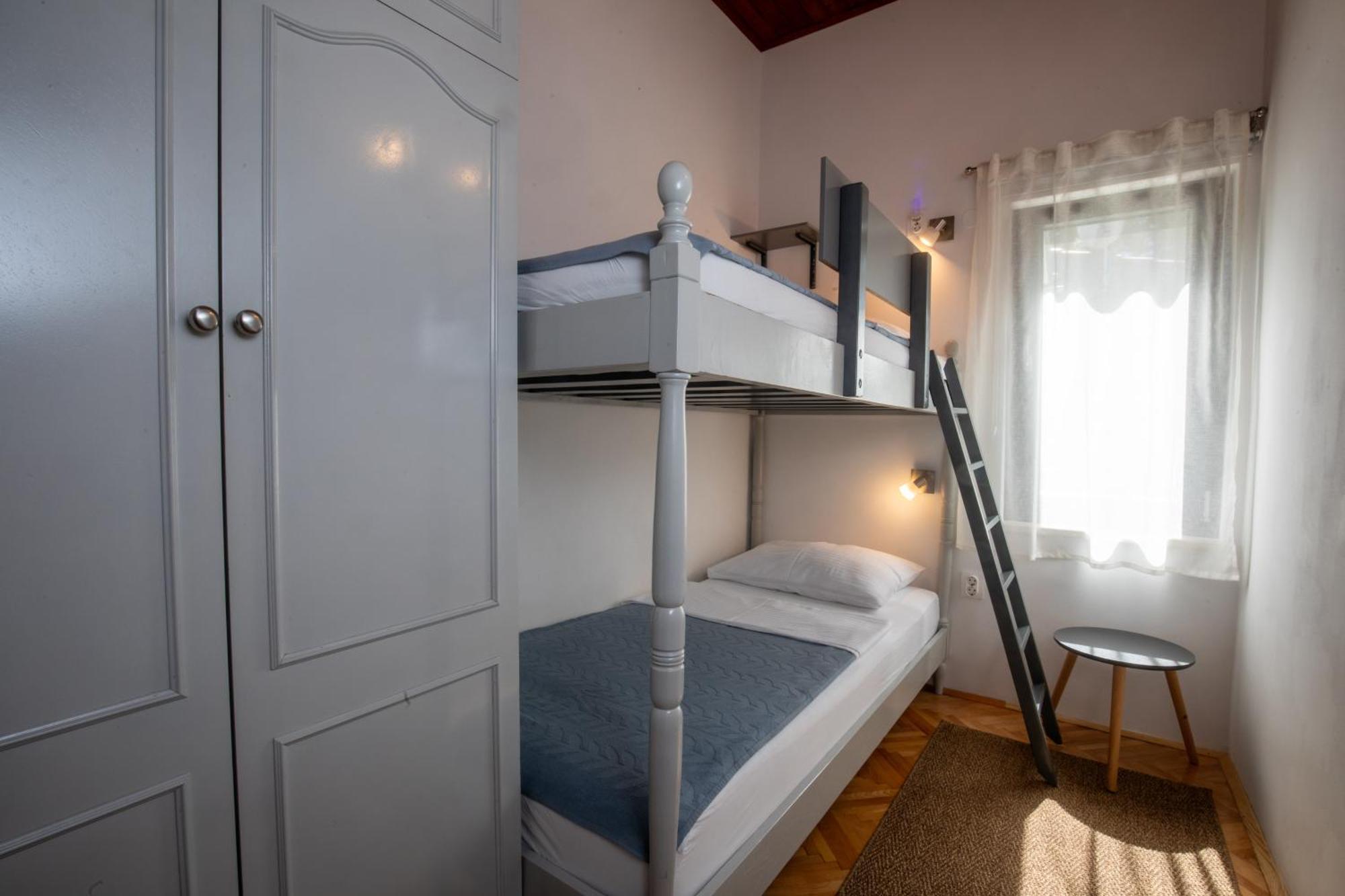 Apartmani Nena I Branko 프레멘투라 외부 사진